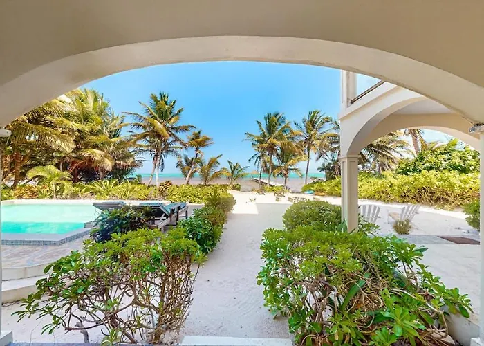 New Oceanfront W Shared Pool Dock Two Kayaks Partial Ac Wifi * San Pedro (Ambergris Caye)